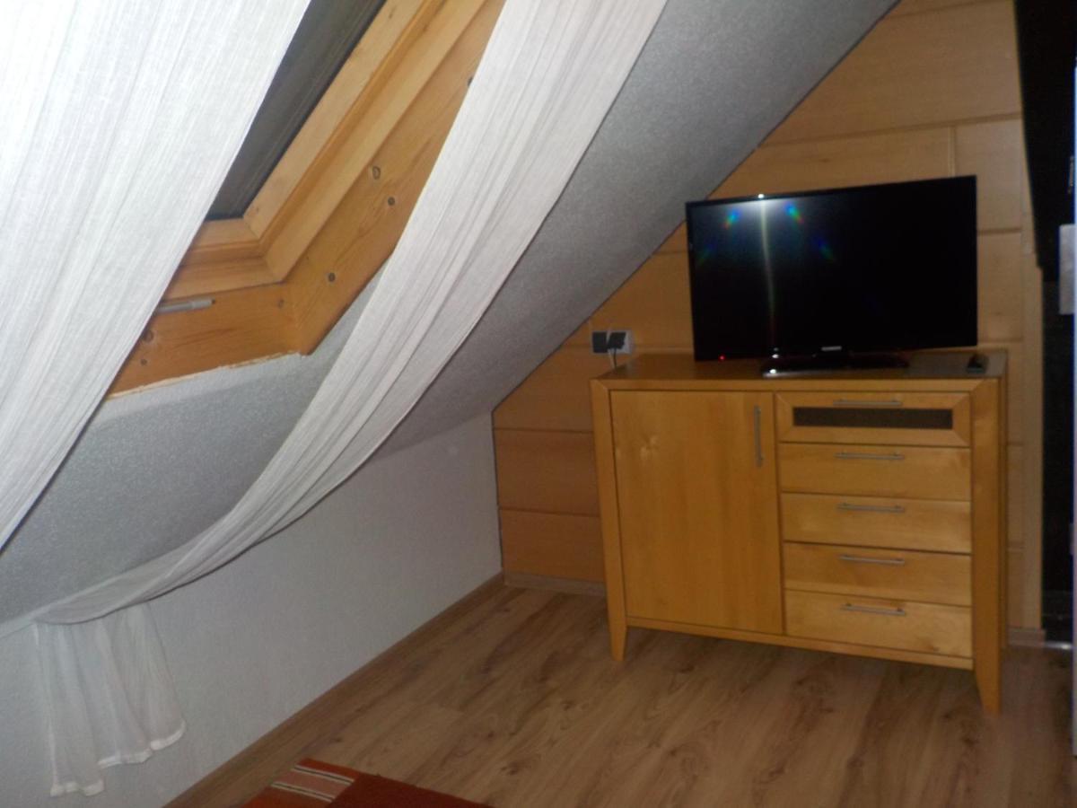 Ferienwohnung Wolf Ensdorf Экстерьер фото